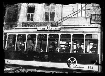Tram di Roma, inizi del Novecento. Immagine da Nosarchives